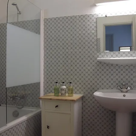 Szálloda Cacharel 3*